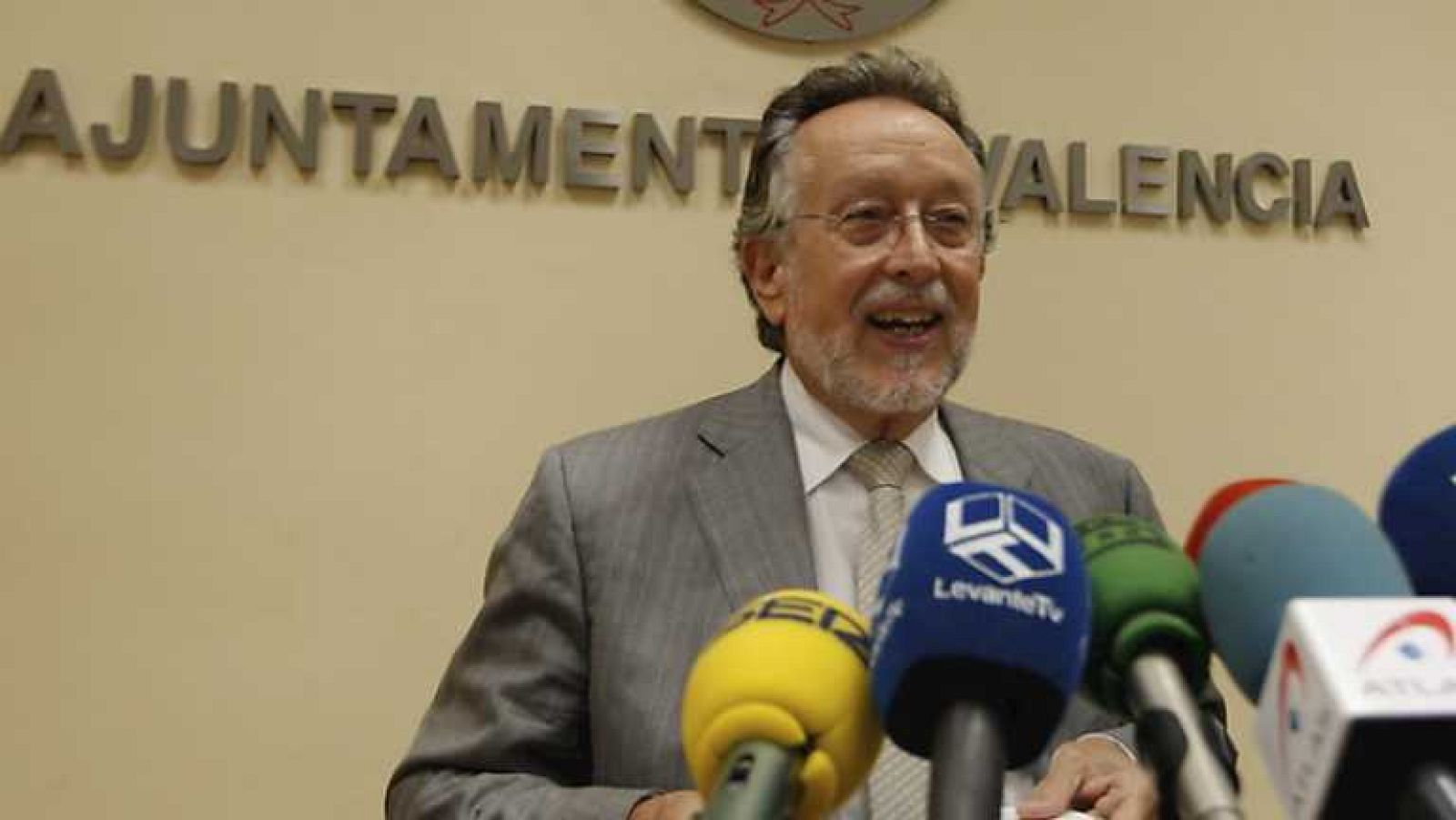 L'Informatiu - Comunitat Valenciana 2 - 25/06/14 - ver ahora