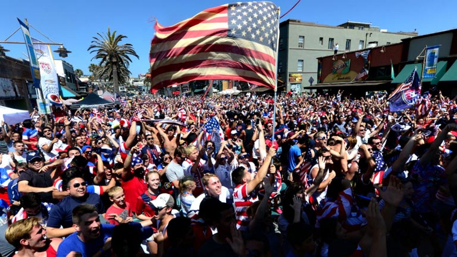 El soccer reina en USA. El partido de la selección norteamericana contra Portugal tuvo una audiencia de 24,7 millones de espectadores. Las series mundiales de béisbol y la final Spurs-Heat de la NBA tuvieron diez millones menos.