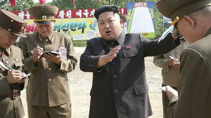 Telediario 1 - Corea del Norte considera 'acto terrorista' una comedia de EE.UU. sobre Kim Jong-un