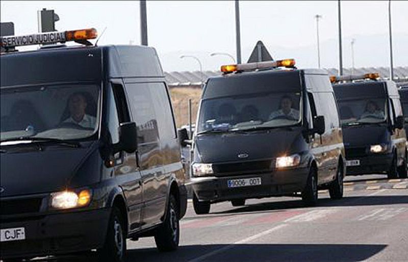 Los cadáveres llegan a La Almudena