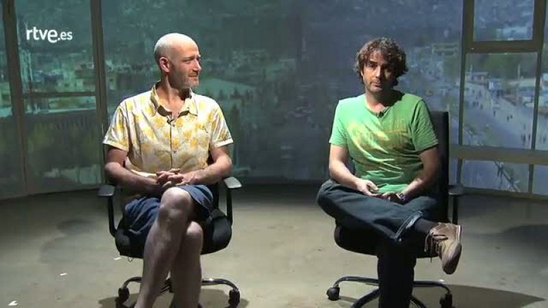 Atención obras - Entrevista con Carles Fernàndez Giua y Eugenio Szwarcer, los componentes de la compañía La Conquesta del Pol Sud