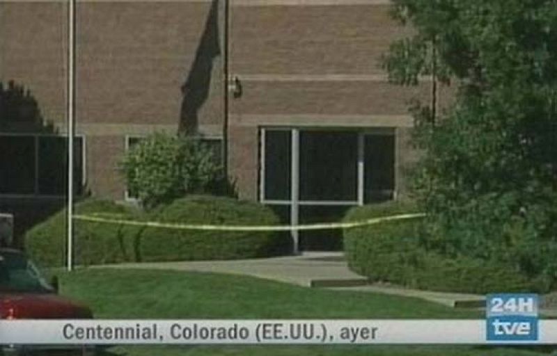 Polvos sospechosos en dos oficinas republicanas | Ver