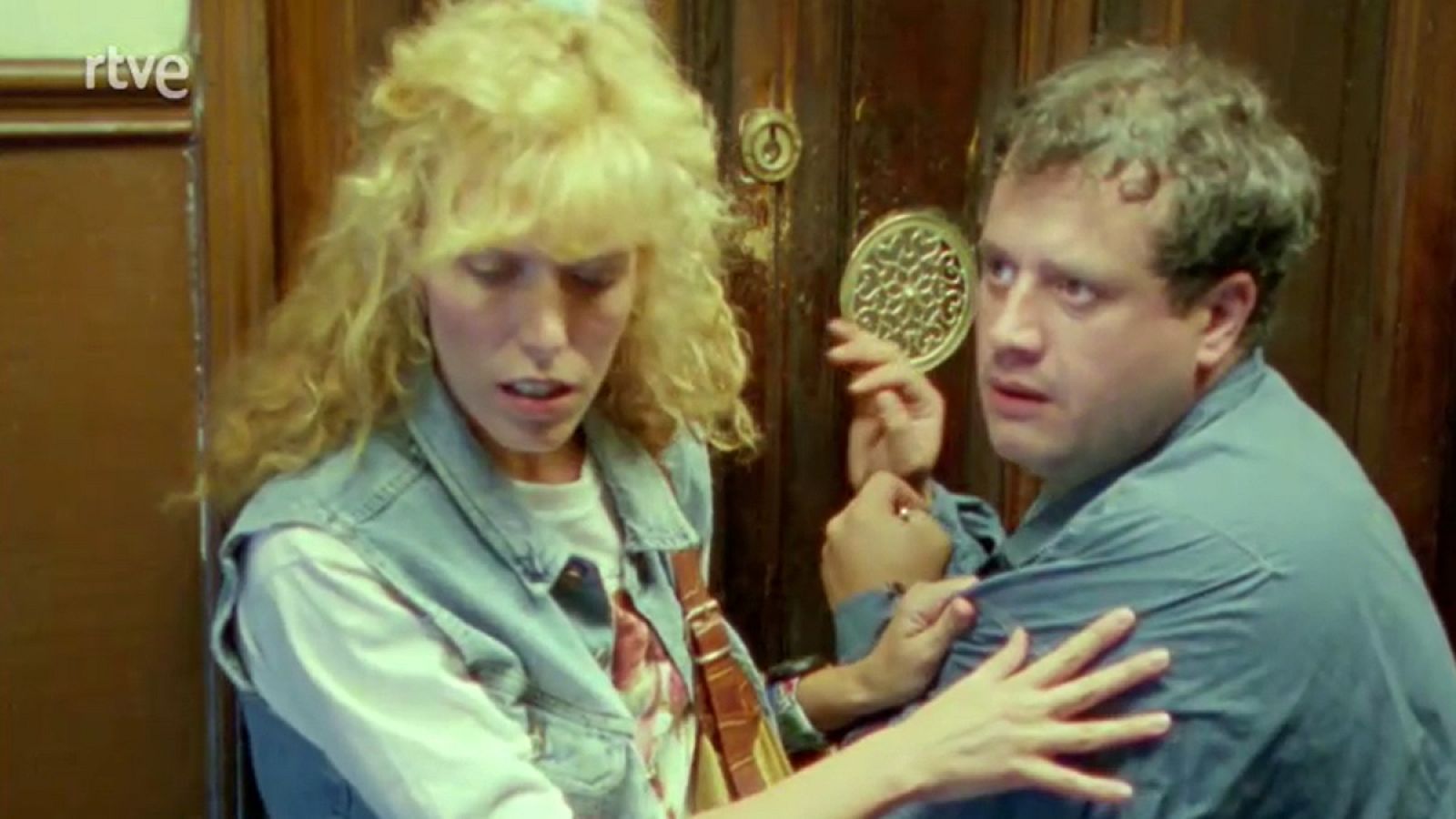 Las chicas de hoy en día... y el hogar dulce hogar