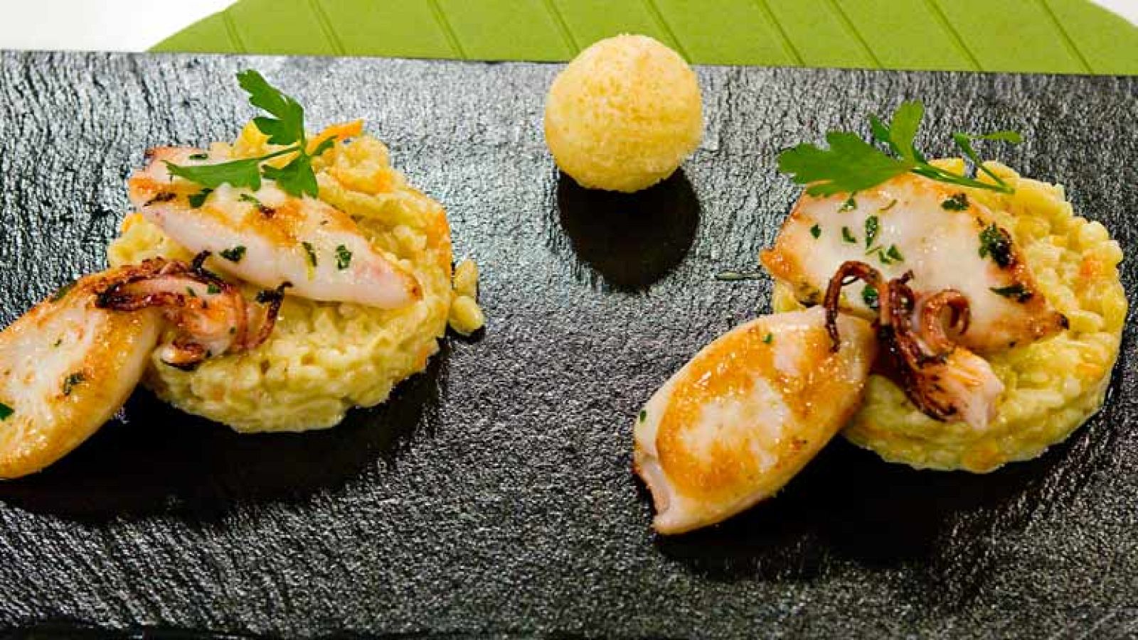 Conejo a la plancha con hamburguesas de verduras