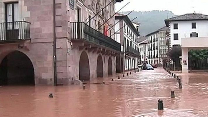 Aquí la Tierra - Elizondo bajo el agua por la riada