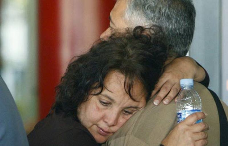 Algunos cuerpos ya han podido ser identificados, sin embargo otros muchos familiares tendrán que esperar a que salgan los resultados de las pruebas de ADN.