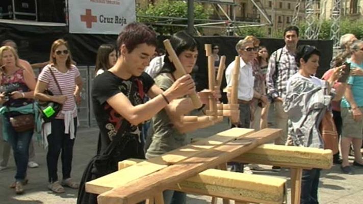 Telediario 1 - Asociaciones denuncian en Pamplona agresiones sexistas