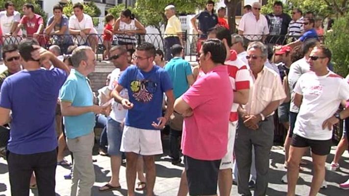 Telediario 1 - El alcalde de Estepa pide calma a sus vecinos