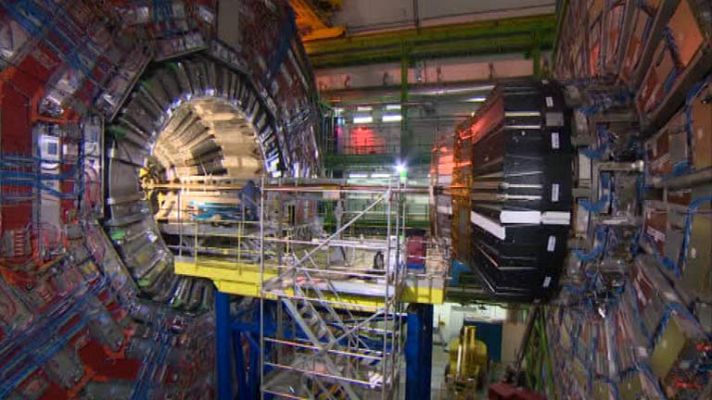 Telediario 1 - Científicos debaten en Valencia el origen del Universo