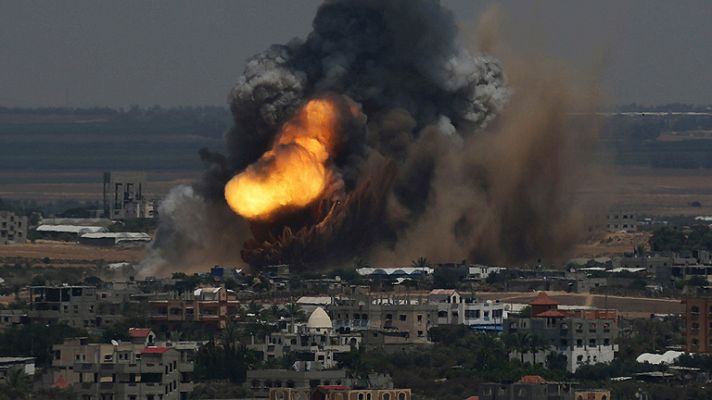 Telediario 1 - Escalada bélica en Oriente Próximo