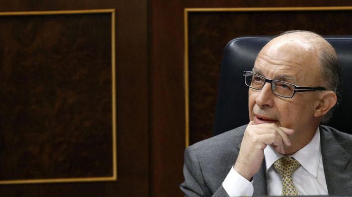 Telediario 1 - El Congreso aprueba el techo de gasto para 2015