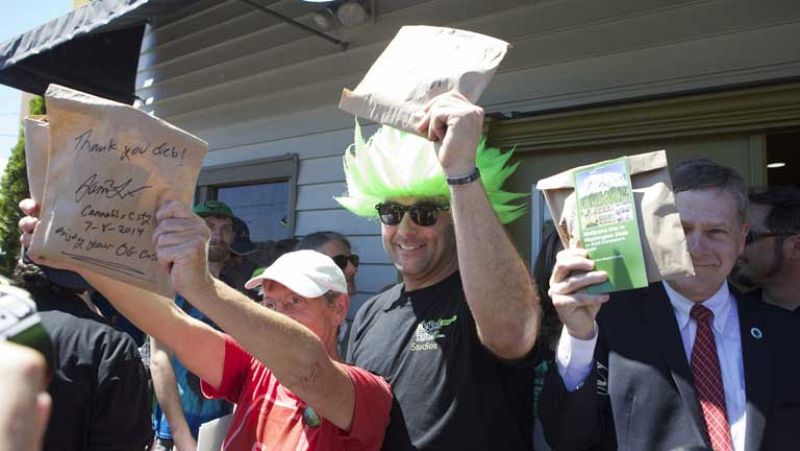 Se legaliza la comprar de marihuana para fines lúdicos en el estado de Washington