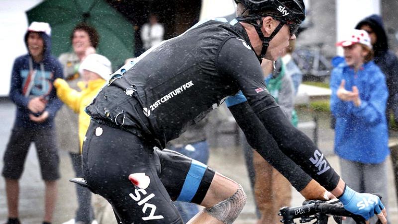 Vídeo de la caída y el abandono de Chris Froome en la 5ª etapa del Tour 2014