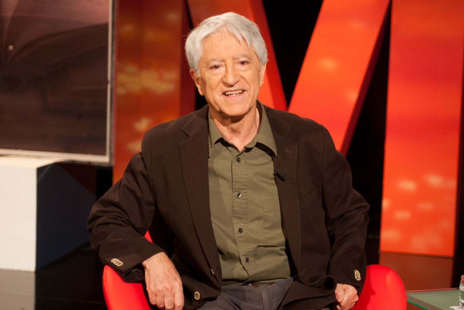 Millennium -  Jesús Mosterín