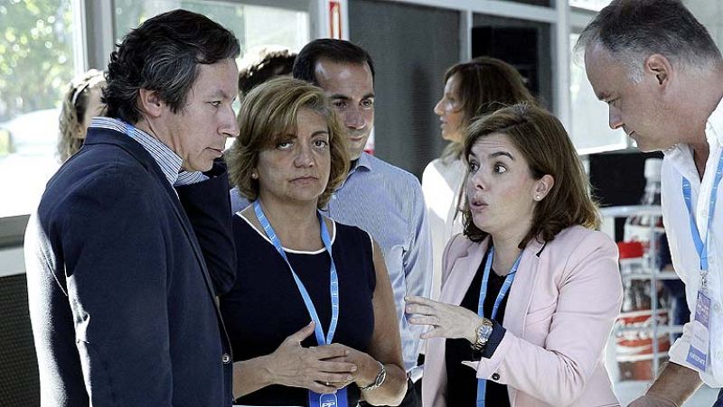 Floriano pide a los 'populares' que vigilen los "riesgos de corrupción" y fijen controles