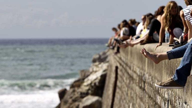 Nubes, intervalos nubosos y claros