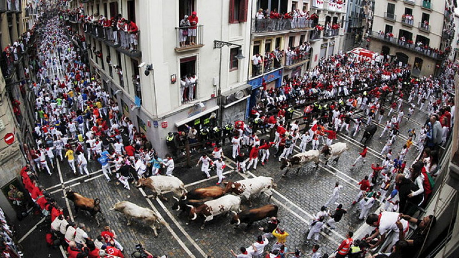 Vive el sexto encierro de San Fermín 2014 desde la cámara aérea