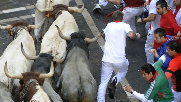 San Fermín - Primeras carreras en el séptimo encierro de San Fermín 2014