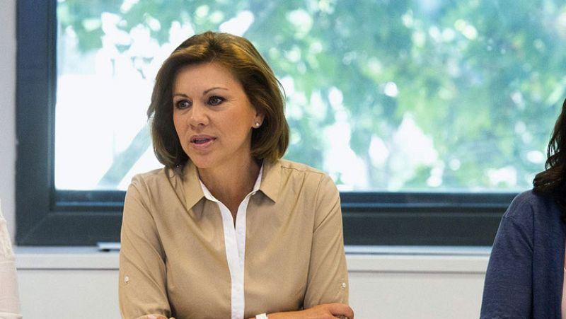 Cospedal espera poder "hablar" y "pactar" con el nuevo líder del PSOE