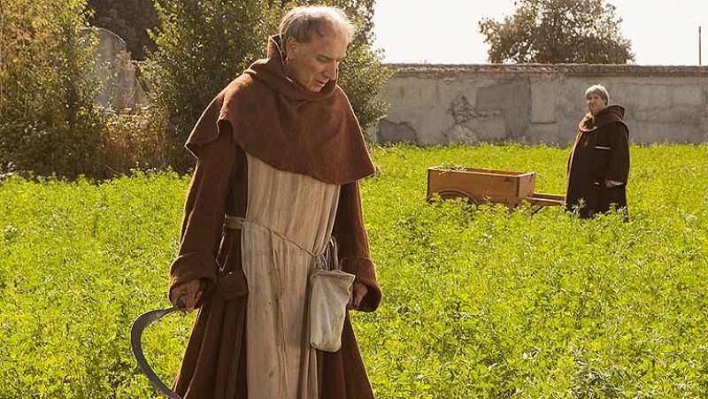 Isabel - Cisneros llega a la corte de Isabel