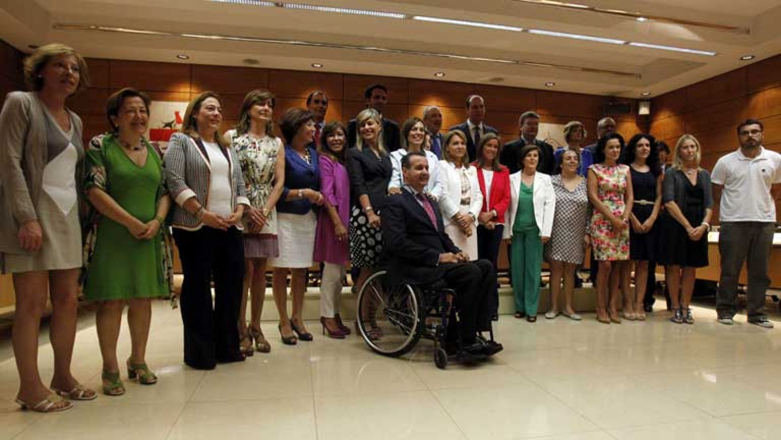 Gobierno y comunidades establecen un fondo extraordinario destinados a la pobreza infantil