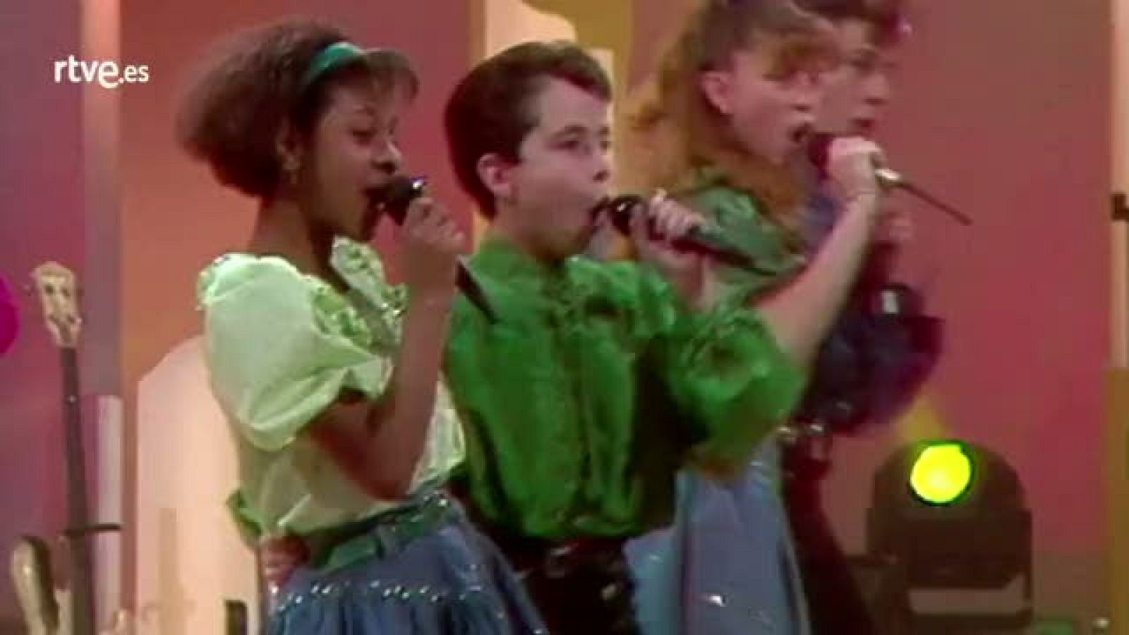 De la amistad al amor