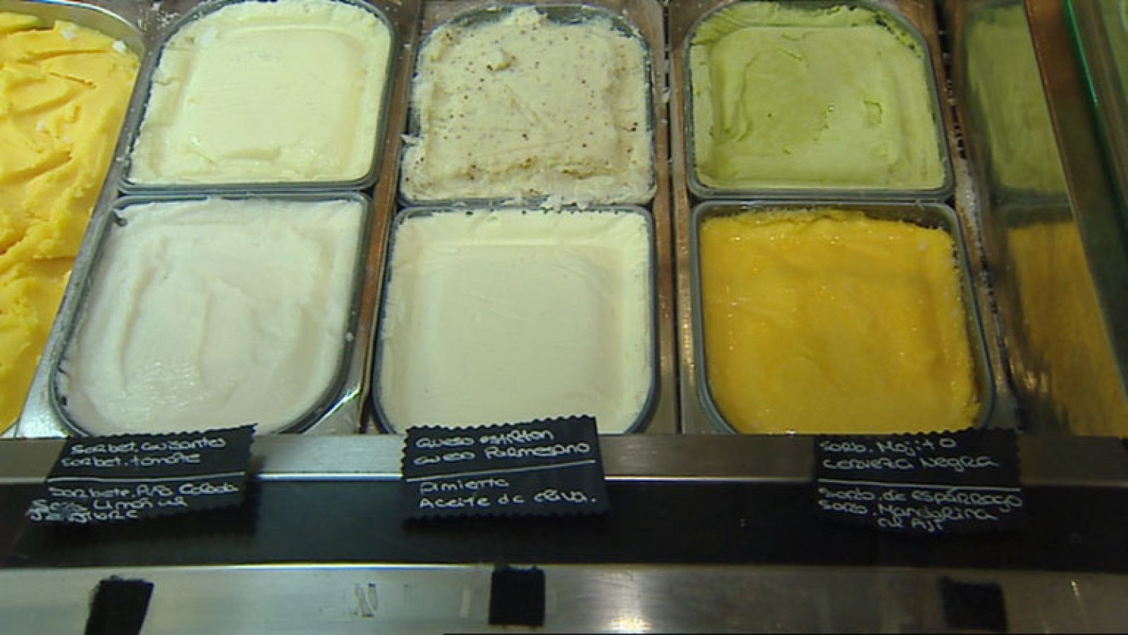 Los nutricionistas recuerdan que los helados son fuente de hidratación y alimento