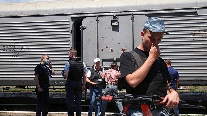 Informativo 24h - Trasladan a Donetsk los cuerpos de las víctimas del avión