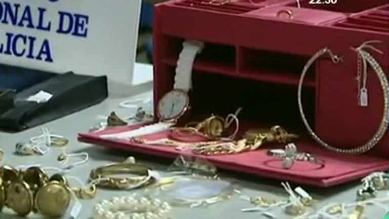 La mañana -  ¿Cómo actúan los ladrones de casas?