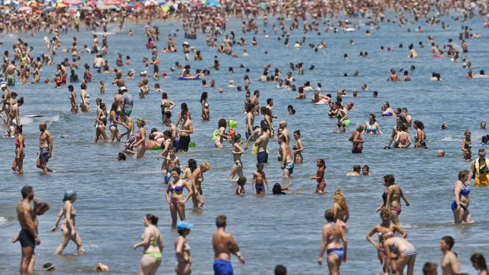 Más calor, salvo en los litorales este, sur y en los archipiélagos