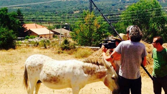 Aquí la Tierra - Ratón de ciudad visita al ratón de campo