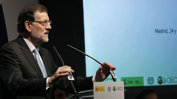 Telediario 1 - Rajoy ha valorado positivamente lo datos de la EPA