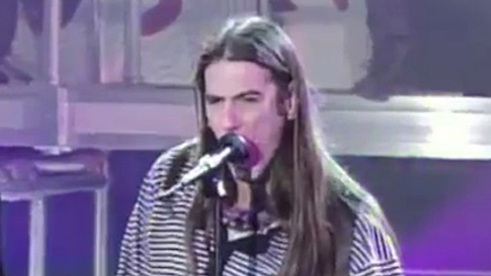 Viaje al centro de la tele - Barricada