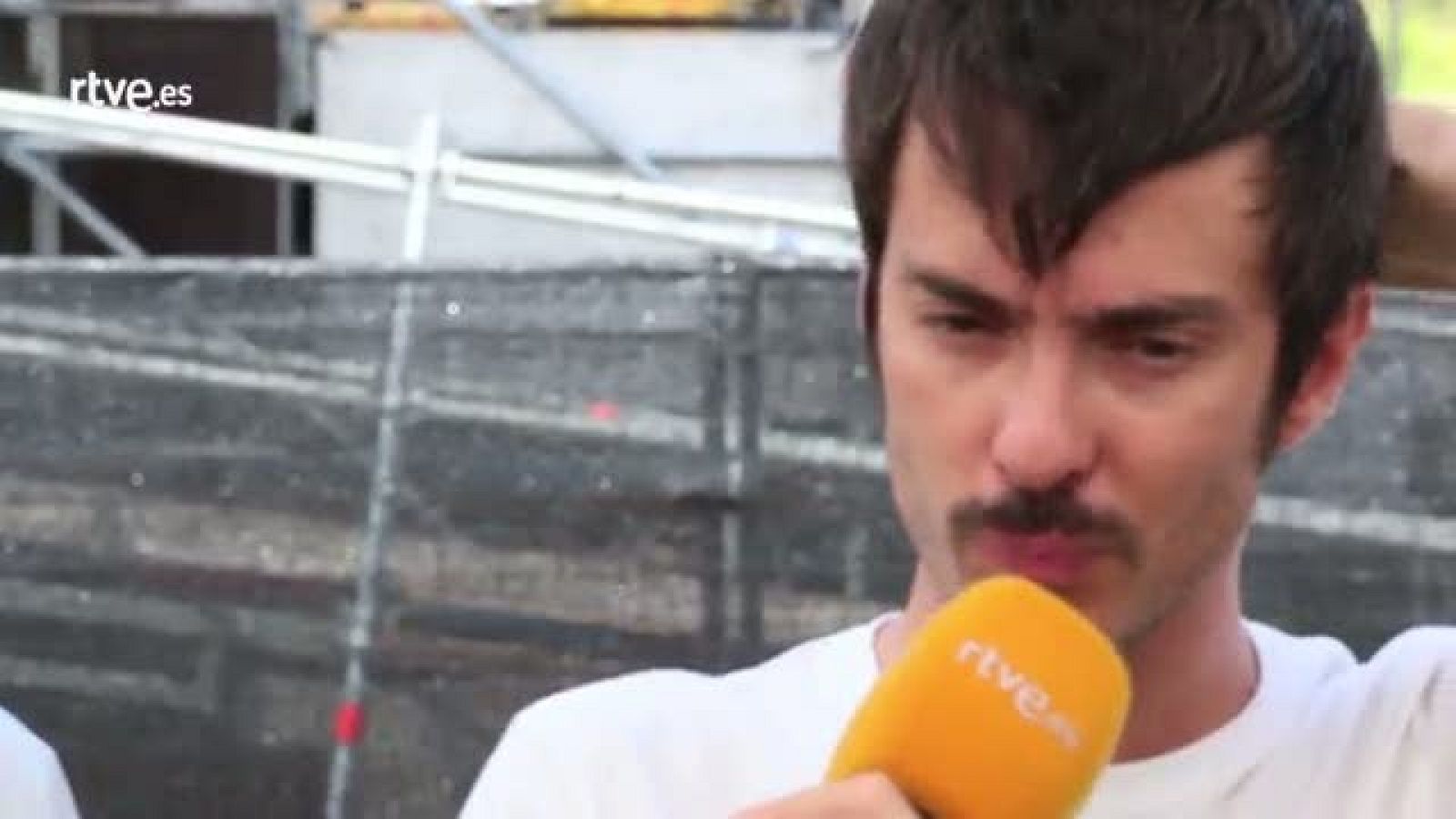 Pucho, de Vetusta Morla, define su festival de verano ideal - Zona Extra (Vídeo)