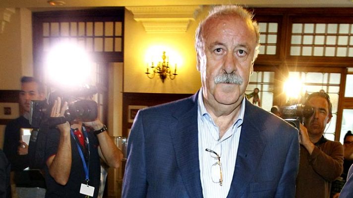 Telediario 1 - Del Bosque destaca el "comportamiento intachable" de los jugadores en Brasil