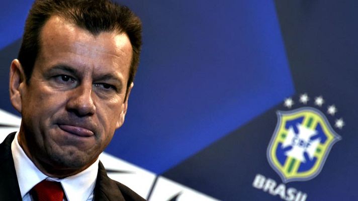 Telediario 1 - Dunga, nuevo seleccionador de Brasil, lanza un dardo a Neymar