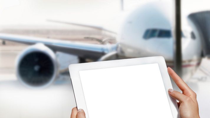 Telediario 1 - Si viajas a Estados Unidos lleva tus dispositivos electrónicos con la batería cargada