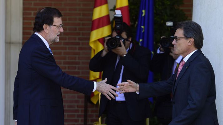 Telediario 1 - La foto de la reunión entre Rajoy y Mas, la más esperada