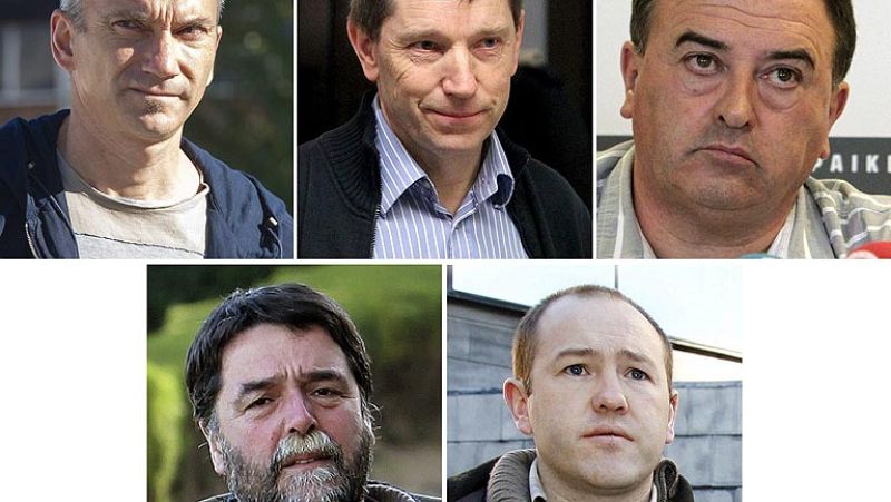 Penas de uno a tres años de cárcel para 20 acusados de financiar ETA con 'herriko tabernas' | Ver