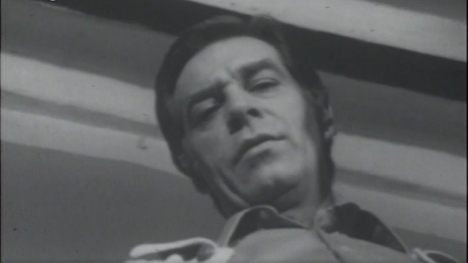 Crónicas de un pueblo - Río arriba