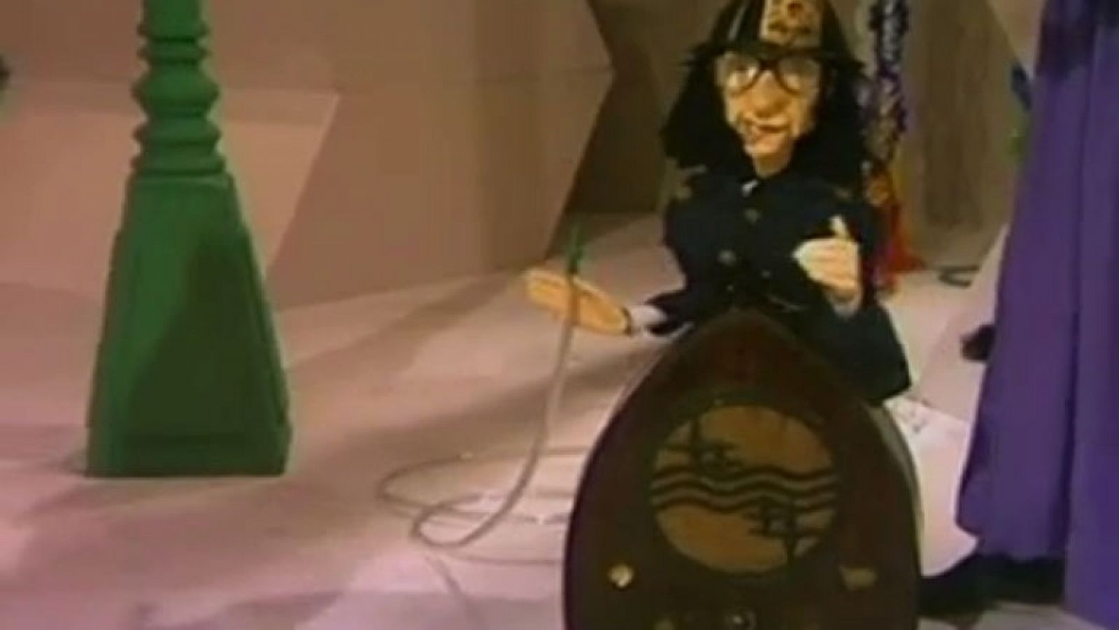 Planeta imaginario - Fuego y humo (II)