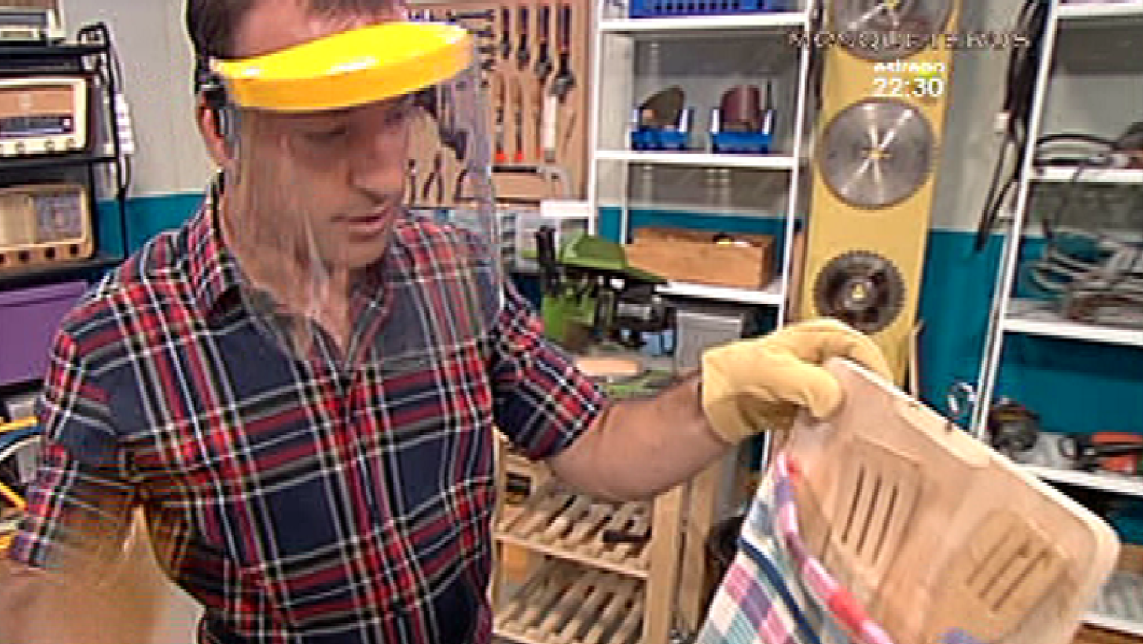 España Directo-  Soporte casero para la cocina