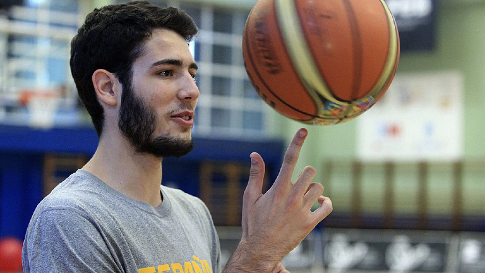 El buen ambiente salta a la vista en la concentración de la selección española de baloncesto, que este viernes ha celebrado el cumpleaños del debutante Abrines.