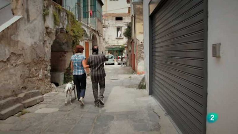 Con mis ojos - Nápoles (Italia) - ver ahora