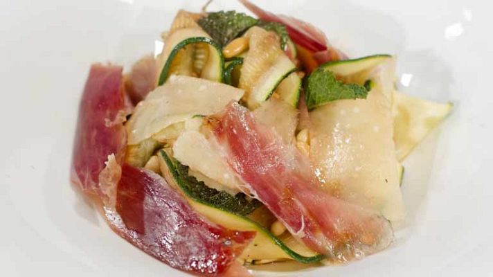 RTVE Cocina - Calabacines a la parrilla con jamón ibérico