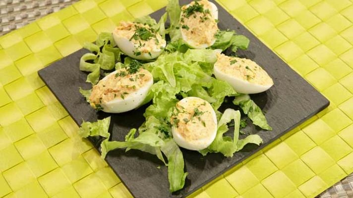 RTVE Cocina - Huevos rellenos de erizo