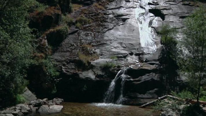 Aquí la Tierra - "El Chorro", una piscina natural en Segovia