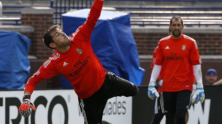 Telediario 1 - El debate de la portería madridista divide a los aficionados