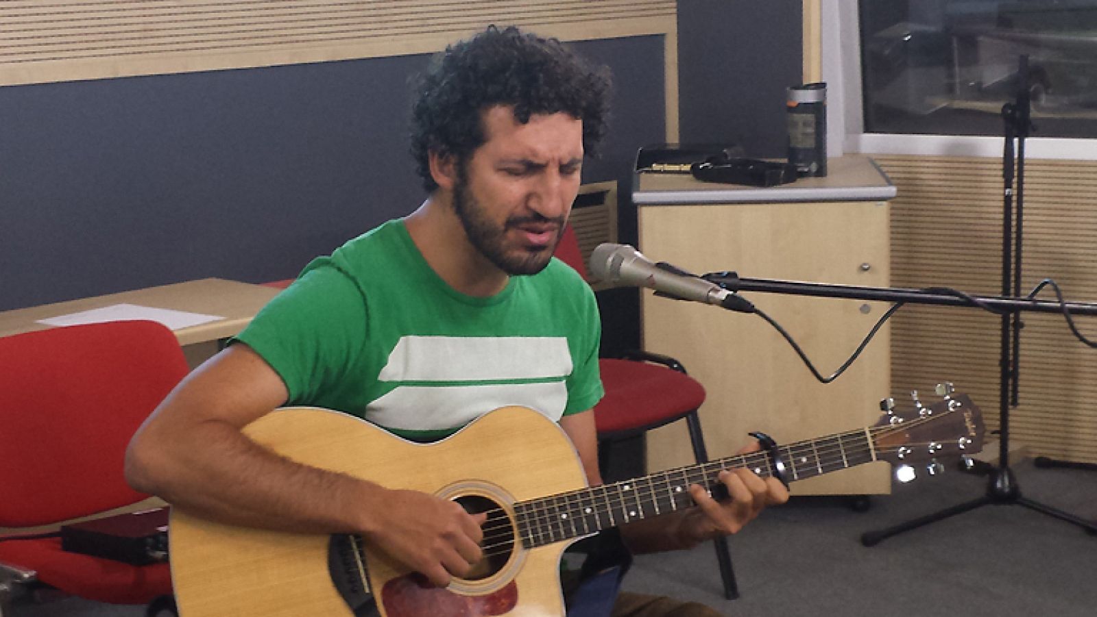 Las mañanas de RNE - "Desde que duermes junto a mí", de Marwan, en acústico - Ver ahora