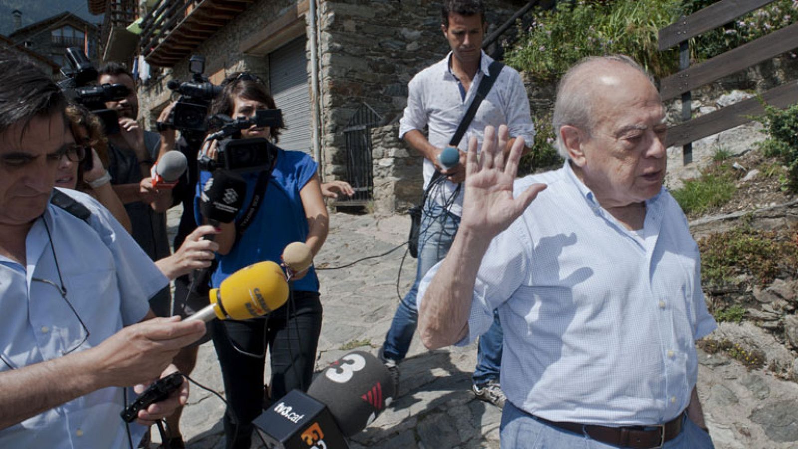 La juez pide a Jordi Pujol el testamento de su padre y la aceptación de la herencia